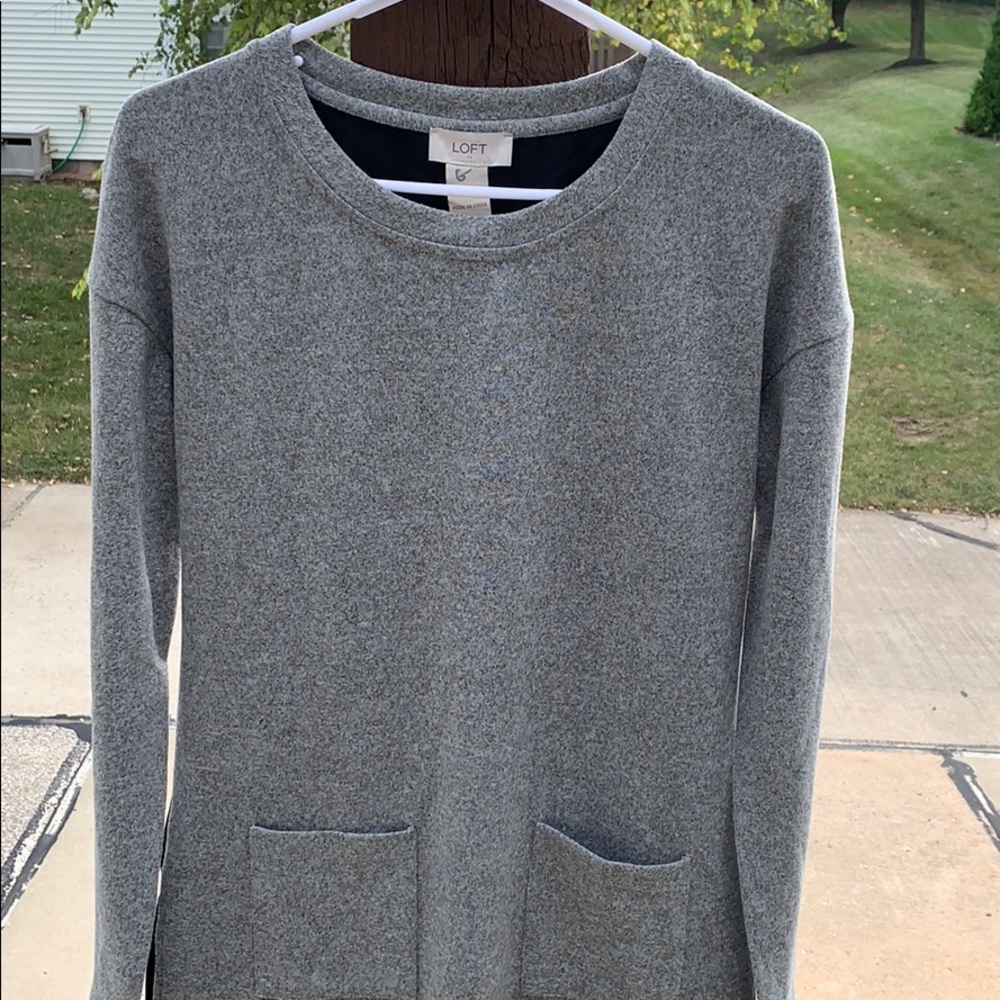 Ann Taylor Long Sleeved Top - Picture 2 of 6